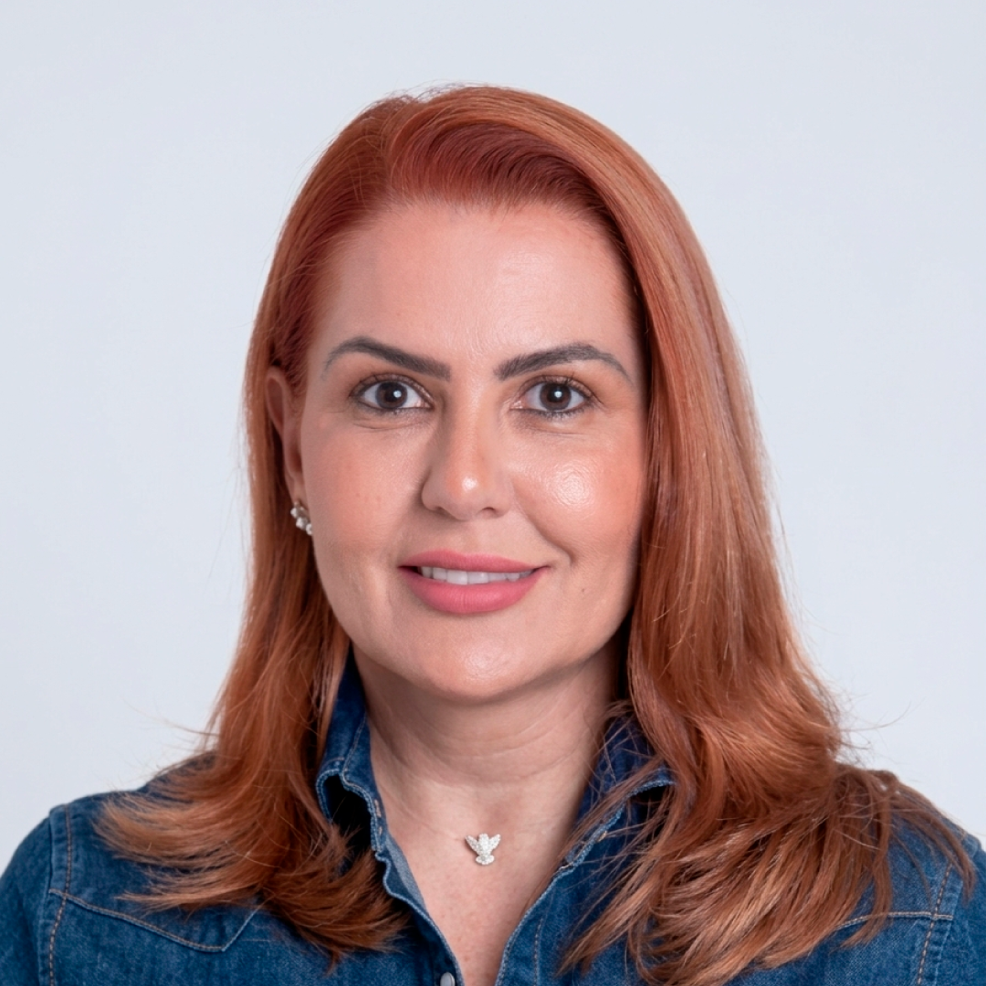 Carla Ribeiro é a Primeira Mulher Presidente da Associação Comercial de Santa Fé do Sul